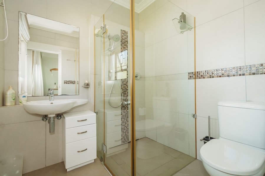 4 Bedroom Property for Sale in Dormehls Drift Western Cape